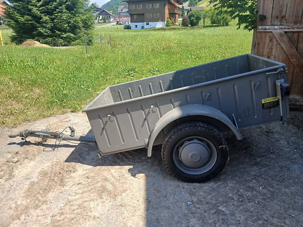 Rimorchi: Zivilschtuzanhänger/Materialanhänger – Usato da Emmetten venduto da Hattiger2