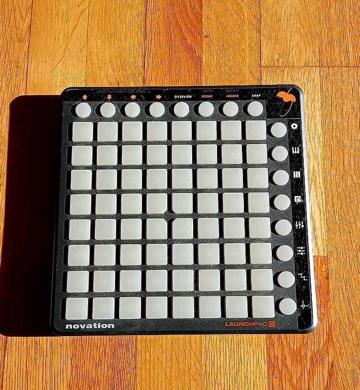 Strumenti musicali: Novation Launchpad S - MIDI Controller – Usato da Wallisellen venduto da MarlonH