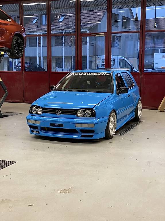 Automobili: VW Golf 3 1.8 Showcar Projekt – Usato da Pfungen venduto da fab_8fcw 1
