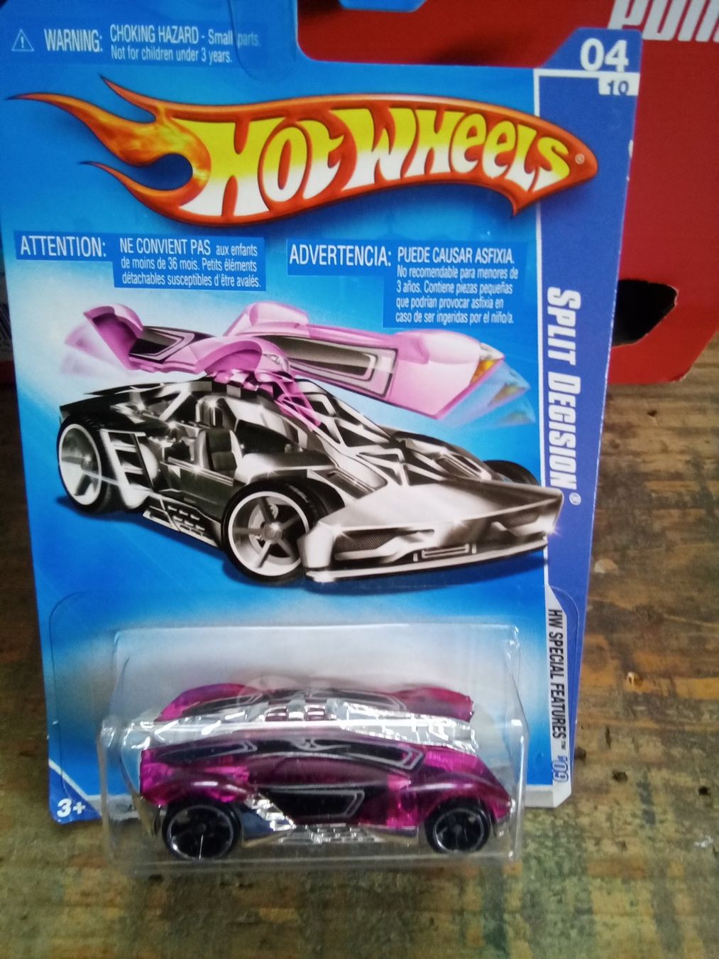 Hot Wheels Modellini d'auto: Hot Wheels Split Decision Pink Chrome, HW Special Feature... – Nuovo e nell'imballaggio originale da Klingnau venduto da Wild71