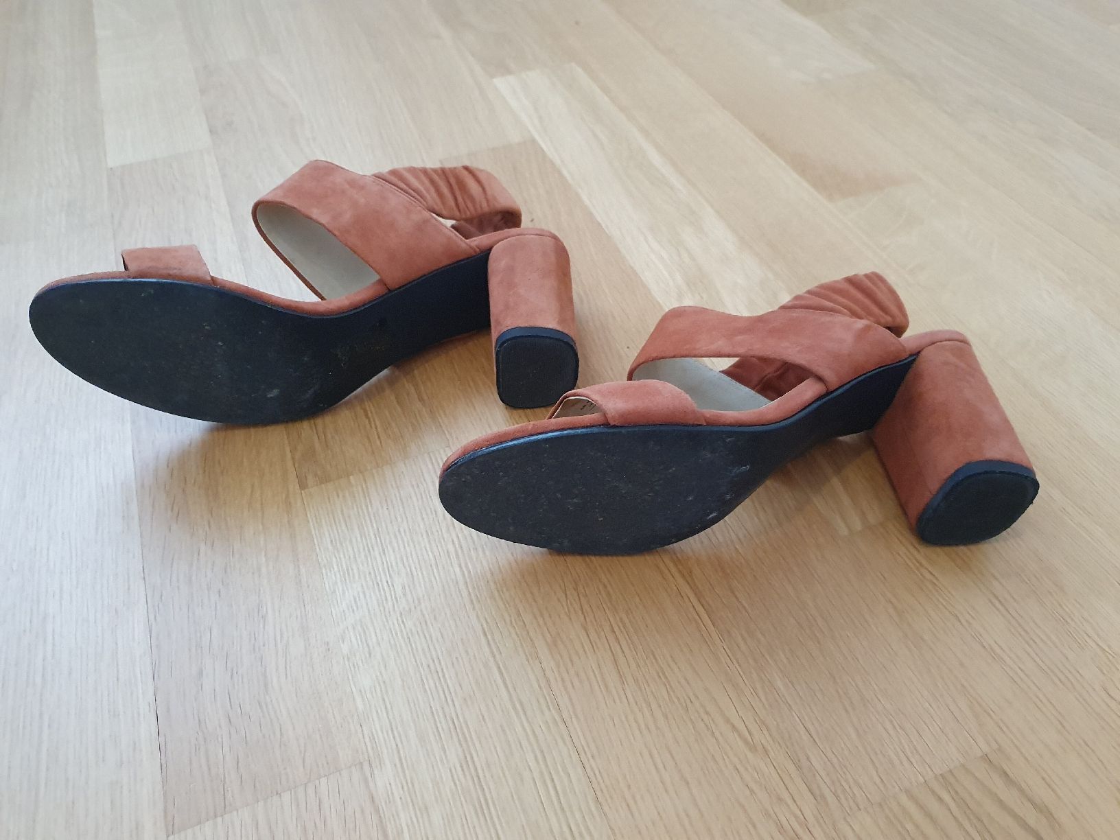 Vagabond Damenschuhe: Schöne Ledersandalette Grösse 39 – Neu (gemäss Beschreibung) aus Wettingen von __Dom__ 3