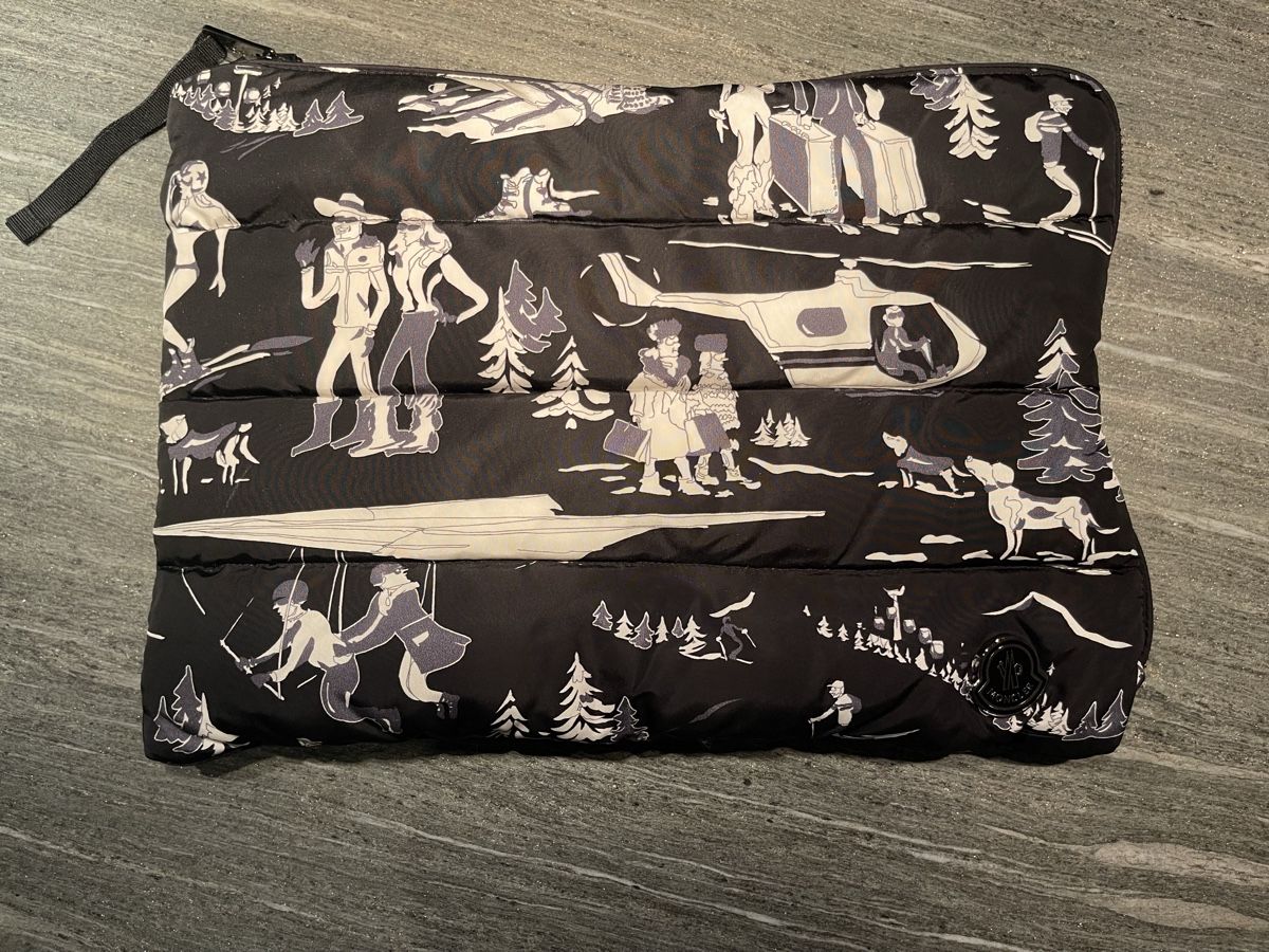 Moncler Borse: MONCLER Laptoptasche – Nuovo (secondo la descrizione) da Muri b. Bern venduto da Lebua2018