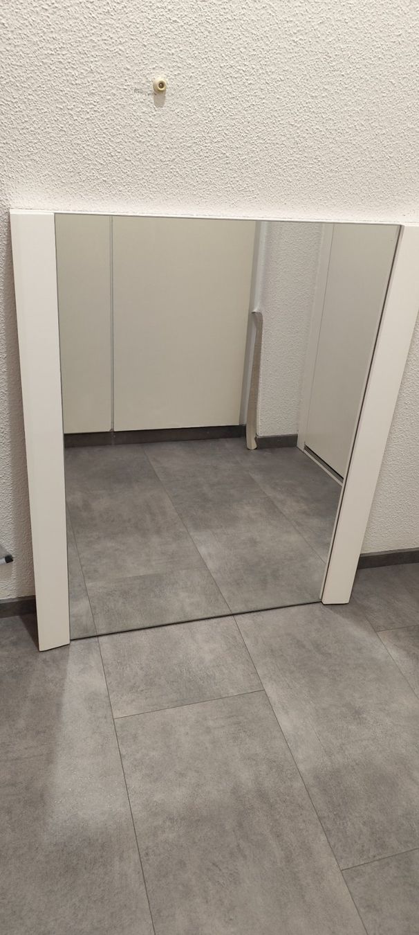 Specchi: Spiegel, H: 88.5 x B: 74cm – Usato da Gordola venduto da Burnout3