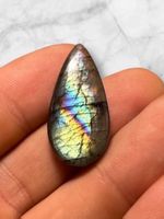 Labradorit Cabochon wunderschön in gelb-grün, 25ct