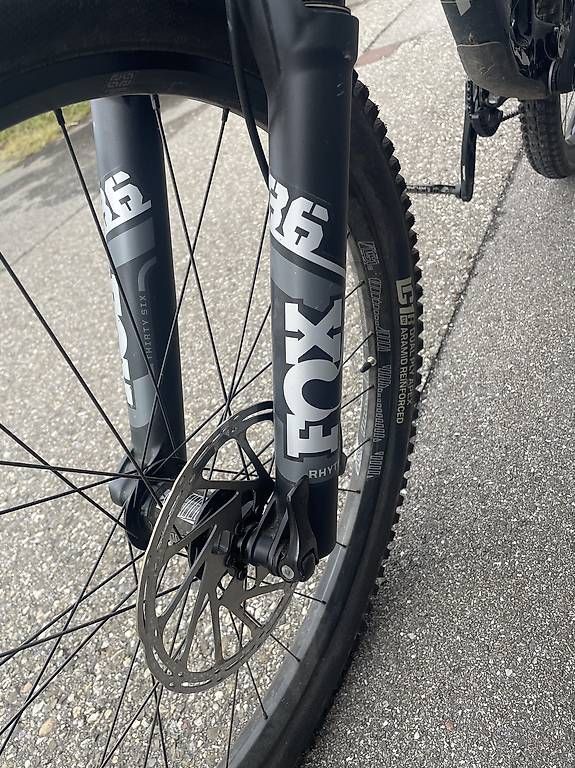Velos: YT Capra Comp Black Magic L – Gebraucht aus Oftringen von Dr.Diggler 2