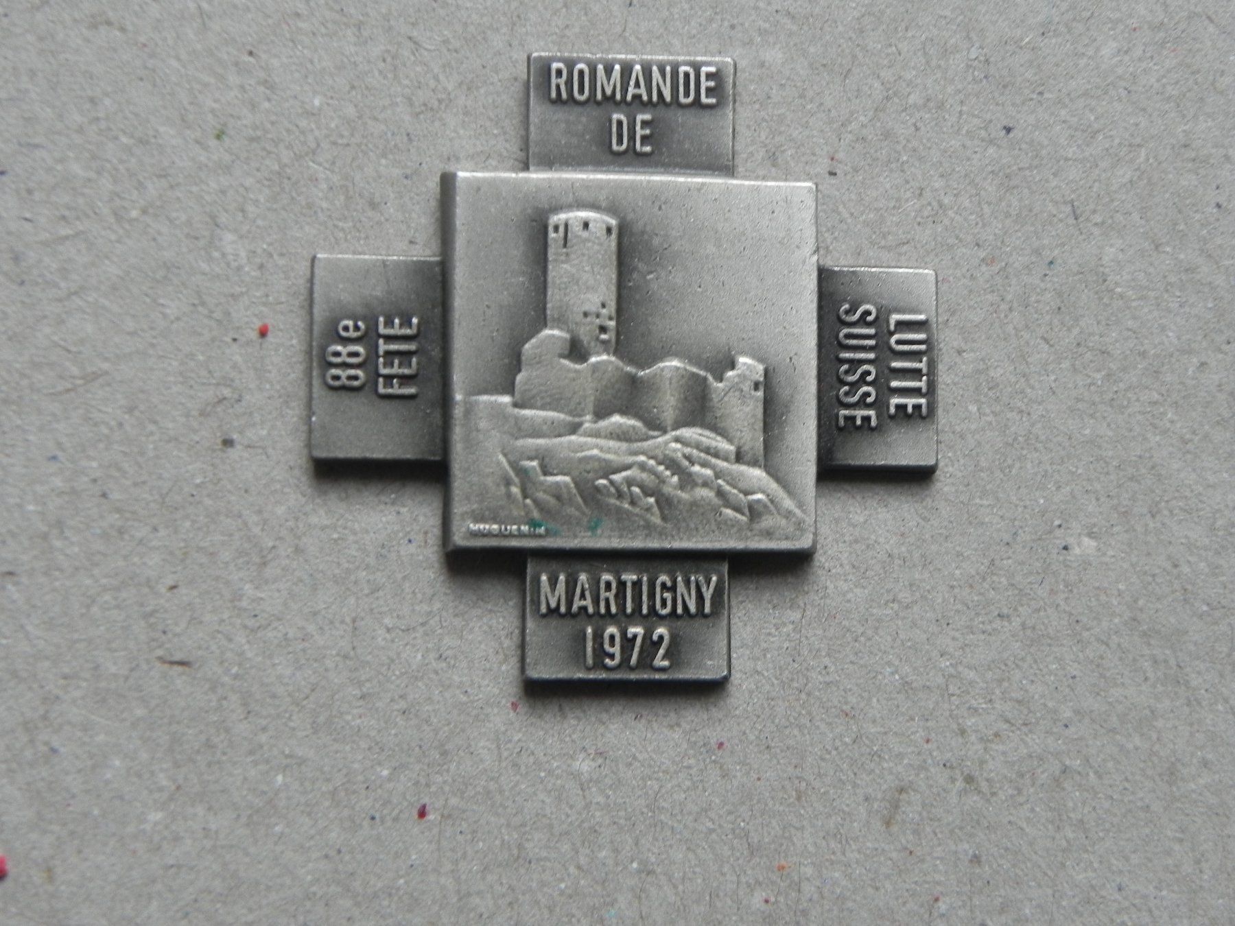 Placchette & Badge: Abzeichen Romande Schwingfest Schwingen Martigny VS 1972 – Usato da Siebnen venduto da krimsie