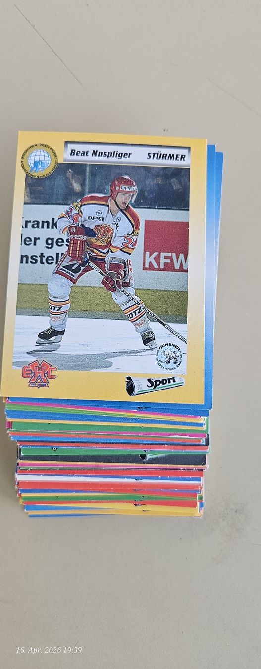 Carte collezionabili: Schweizer Eishockey Sammelkarte 93/94 – Usato da Utzenstorf venduto da Neukomm23 1