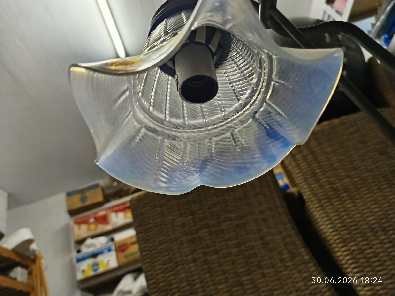Lampade: Tischlampe Retro Lampenschirm Opal Weiss – Usato da Bergdietikon venduto da Riviera83 2