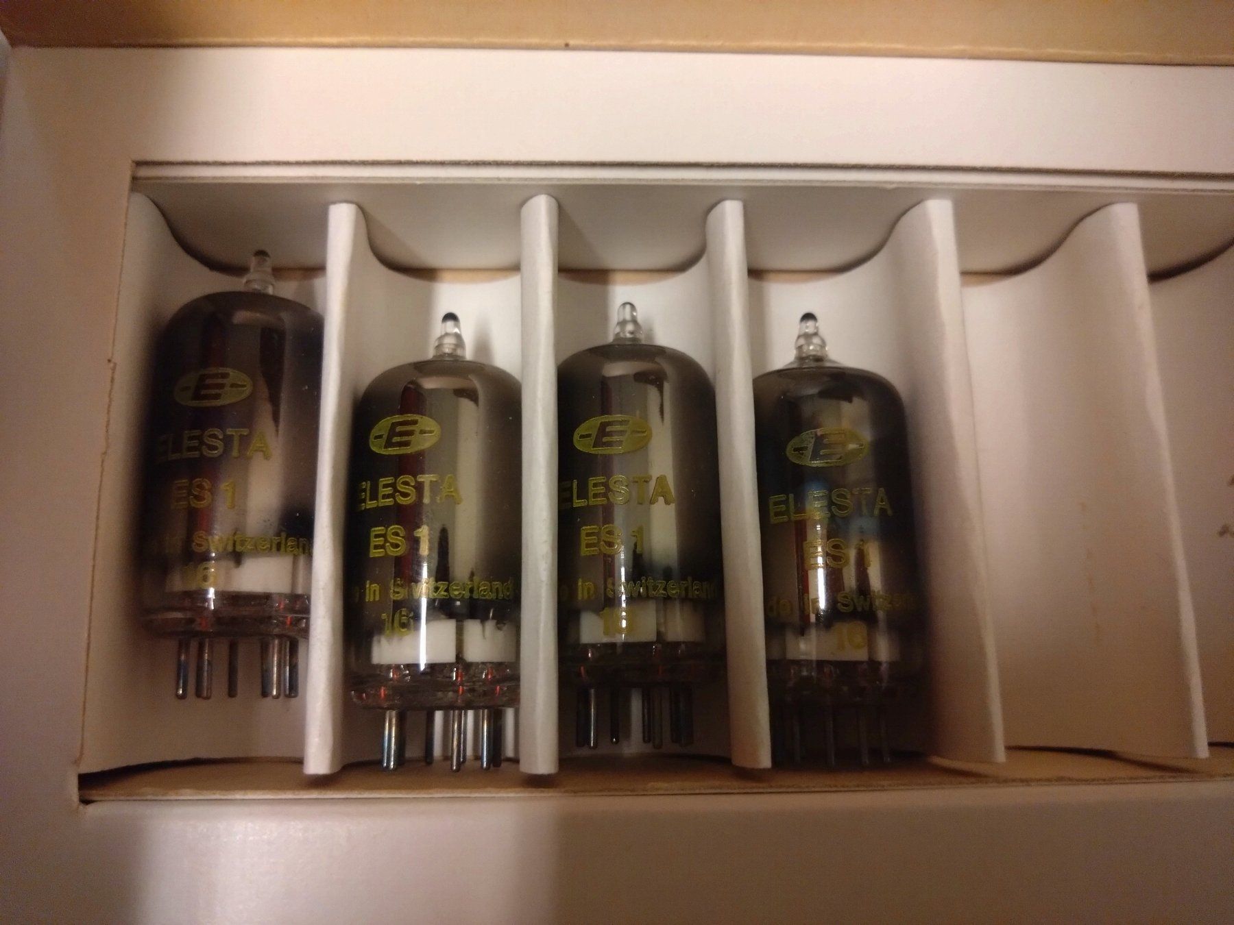 Elektronikbauteile: Elektronenröhren / Vacuum tube – Gebraucht aus Nuglar von SwissJukebox 4