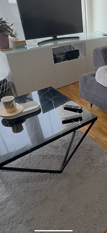 Tische: Table basse très design noir effet marbre – Gebraucht aus Genève von Rubenpinto 2
