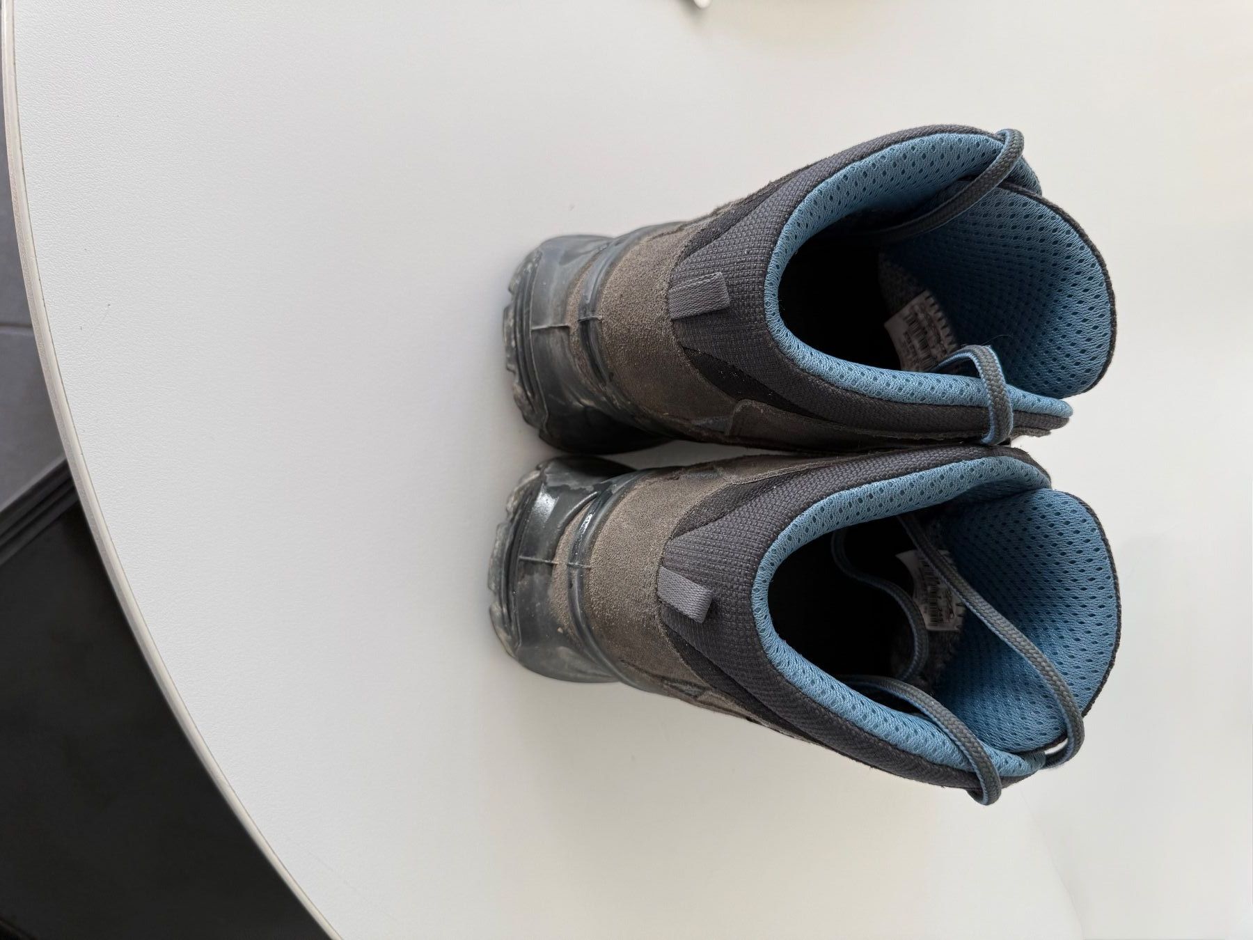 Lowa Scarpe da donna: LOWA Wanderschuhe Gore-Tex Gr. 38 – Usato da Dällikon venduto da dahi1 2