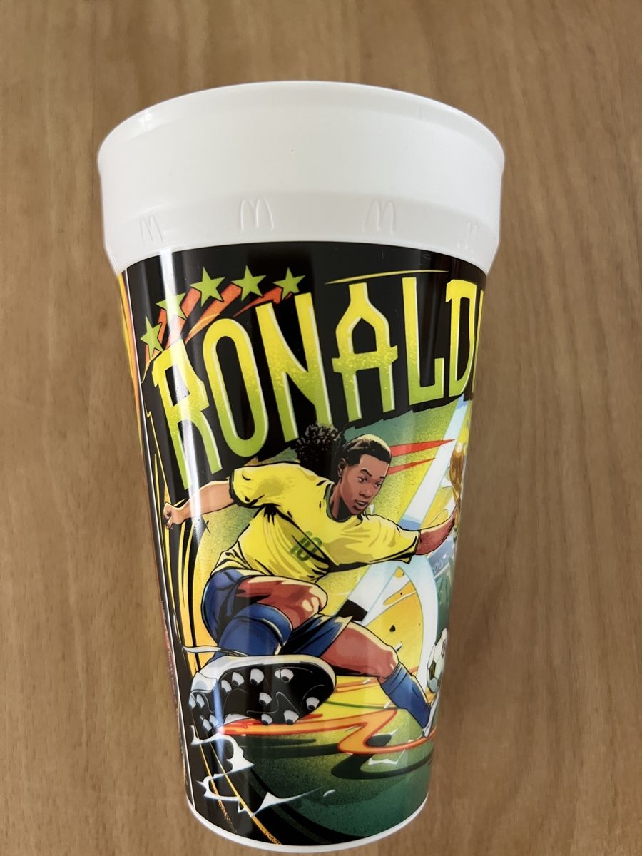 Contenitori & Simili: Mc Donalds WM Becher Ronaldinho – Nuovo (secondo la descrizione) da Sirnach venduto da Mouse1973 1