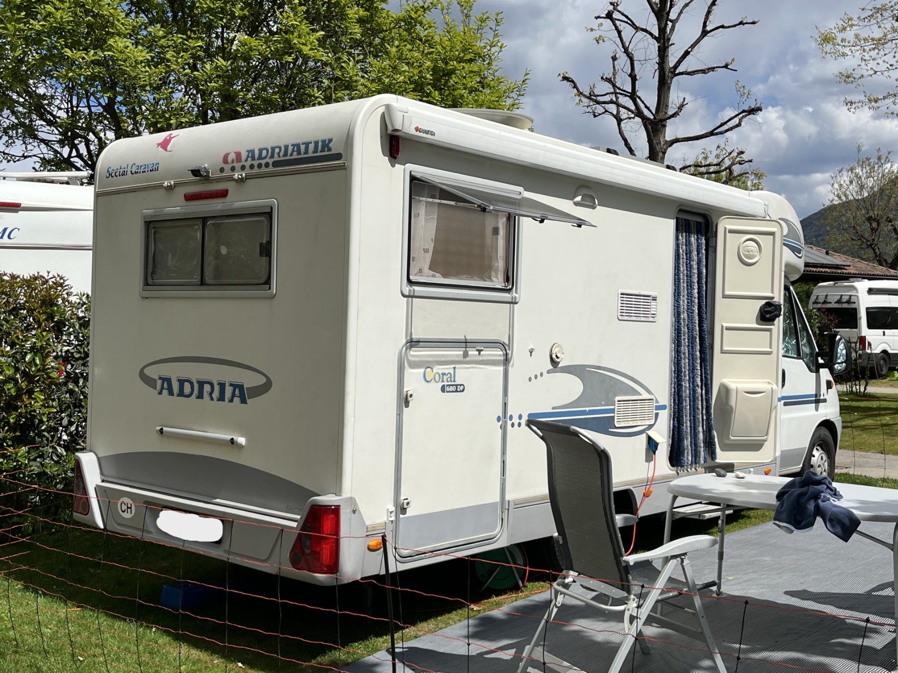 Fiat Veicoli da campeggio: Fiat Ducato, Wohnmobil, Camper, Adria – Usato da Zweisimmen venduto da Akira-2017 2