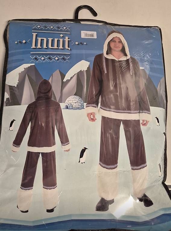 Costumi: Kostüm Inuit – Usato da Basel venduto da urios33