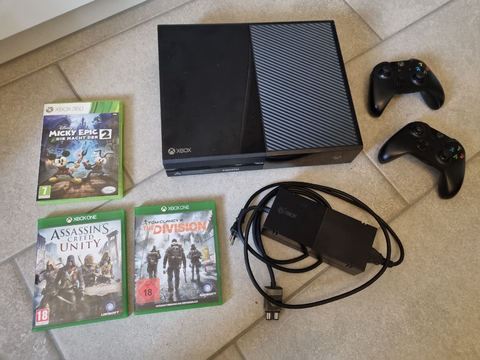 Microsoft Konsolen: X-Box One Bundle – Gebraucht aus Unterseen von Leopuston