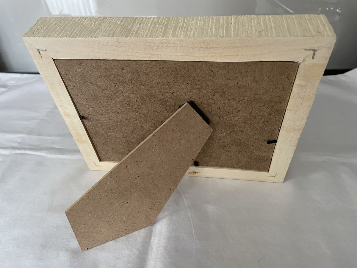 Cornici: Wood Picture Frame with Stand – Nuovo (secondo la descrizione) da Buttikon SZ venduto da trzurigo 2