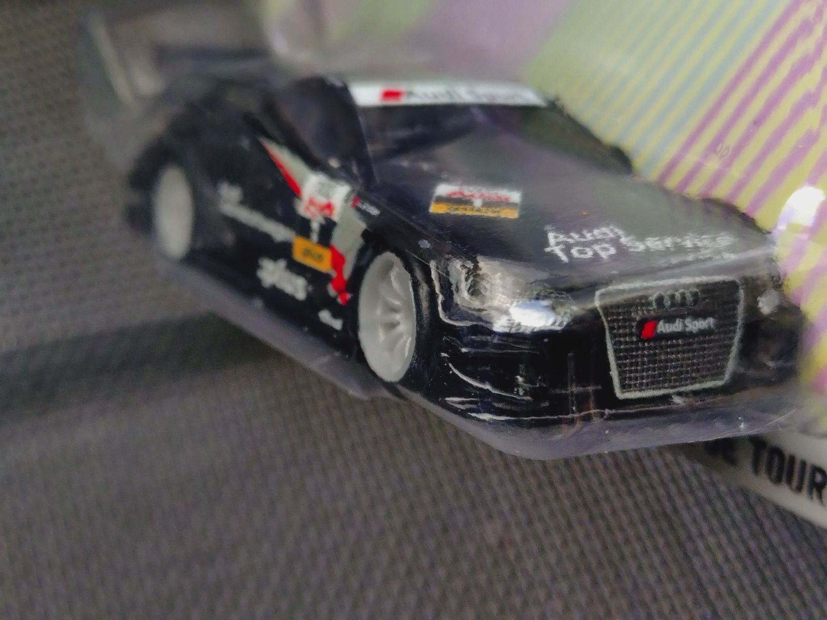 Hot Wheels Modellautos: Hot Wheels Audi A4 Touring Aéro Styles – Neu und originalverpackt aus Zürich von DiecastDude 3
