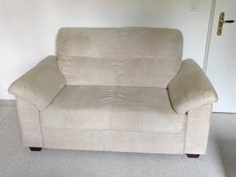 2-sitziges Sofa