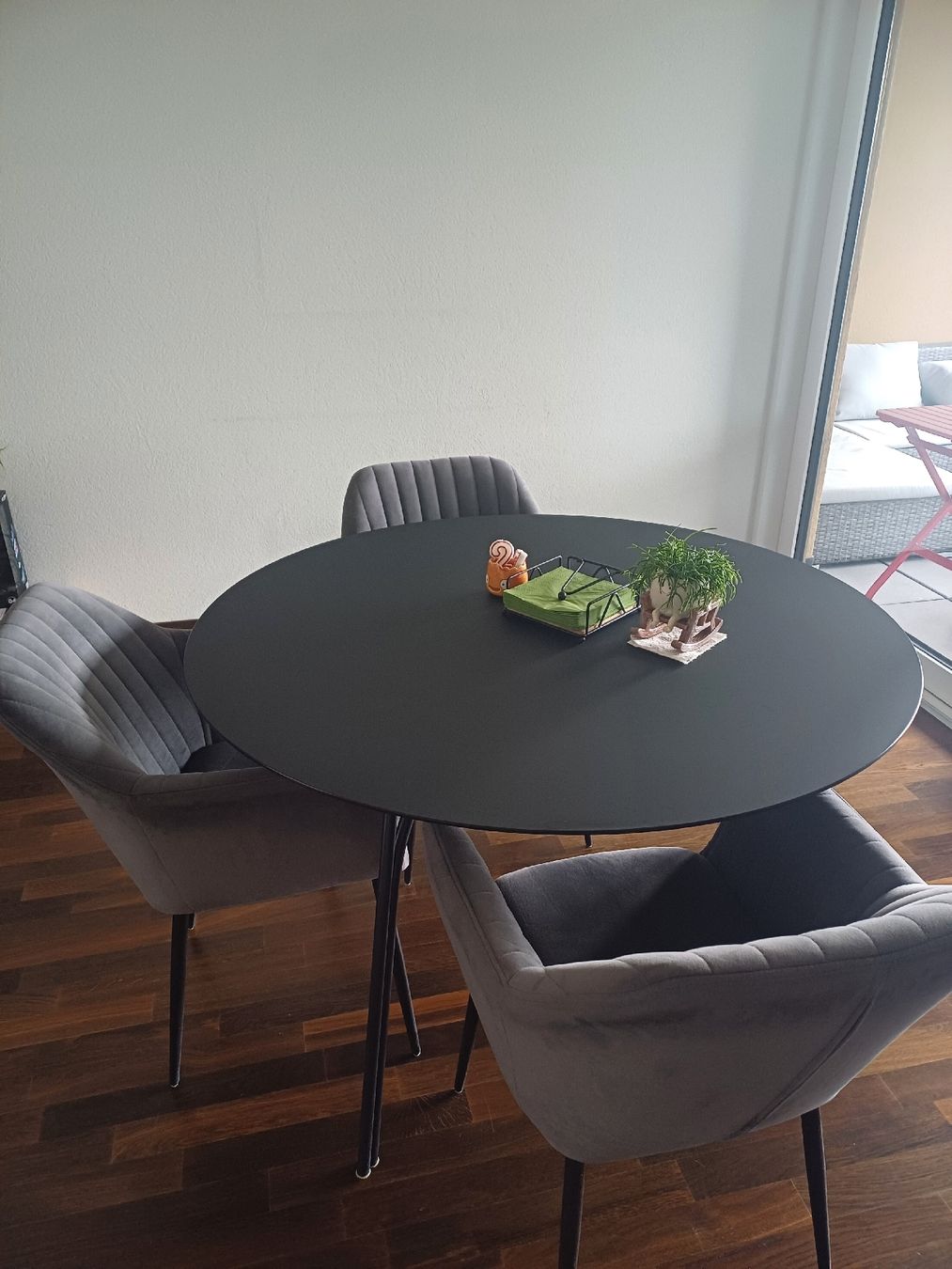 Kare Set de table et chaises: Dining table and chairs (4) – Neuf (Voir description) à Dietikon par Francesca_Pk