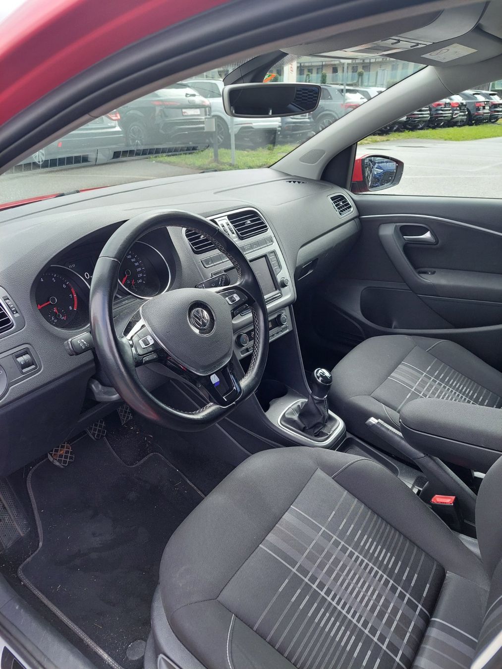 VW Autos: VW Polo 1.0TSI Lounge – D'occasion à Langenthal par garagegautschiag 7