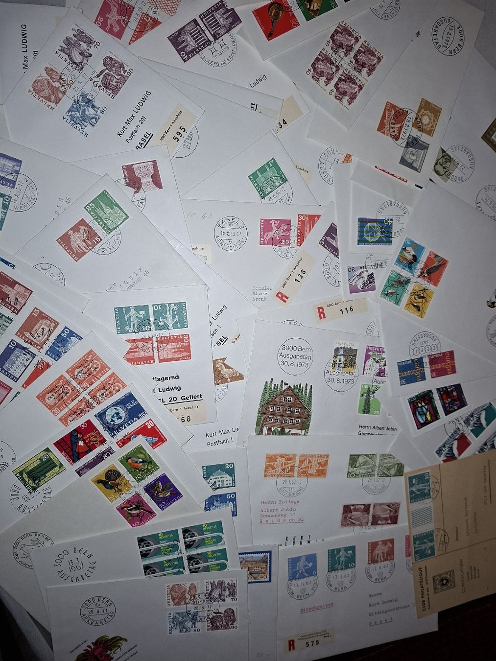 Tous les timbres: Schachtel Briefe / FDC / eca  – D'occasion à Balgach par SIMEON27 4