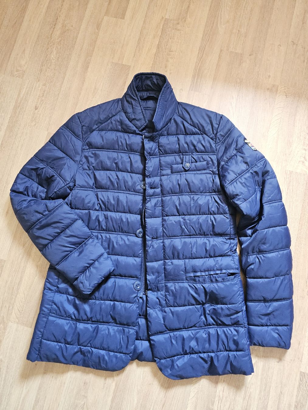 Vestes: Dünne Daunenjacke Blau – Neuf avec emballage d'origine à Belp par fabiocardoso