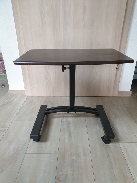Tavoli: Table Ordinateur Réglable En Hauteur – Usato da Cortaillod venduto da osmani90 3