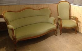 Antikes ca. 210 Jahre altes Louis Philippe Sofa und Stuhl