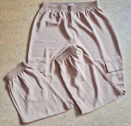 LASCANA HOSE BEIGE S 36 BAGGY STYLE STOFFHOSE SATIN TOP