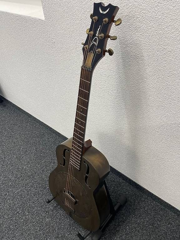 Instruments de musique: Dean Resonanz Gitarre – D'occasion à Felsberg par rf7_r2qr