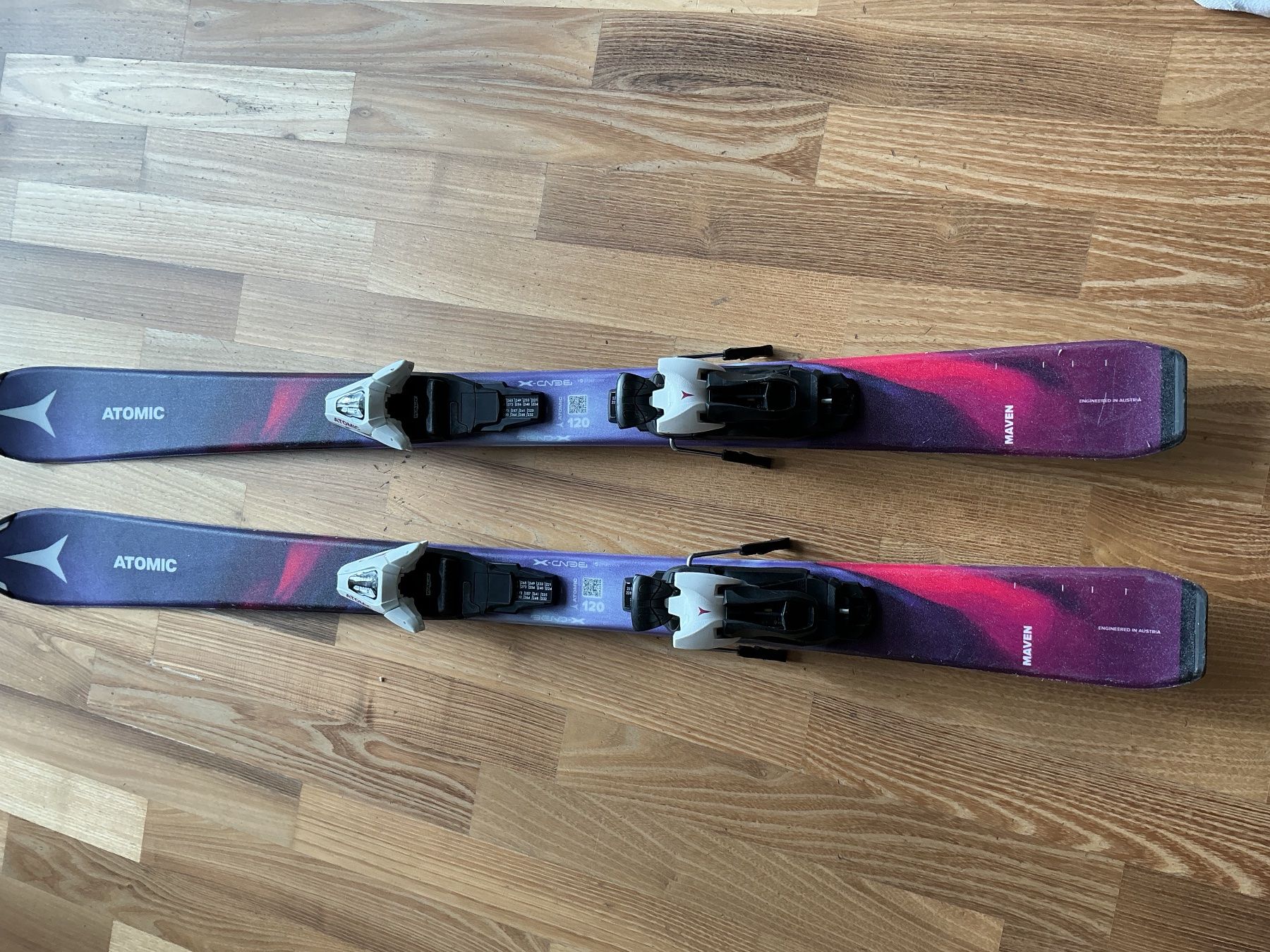 Atomic Skis: Kinder Ski Marke Atomic inkl. Bindung – D'occasion à Dättlikon par Korodian7