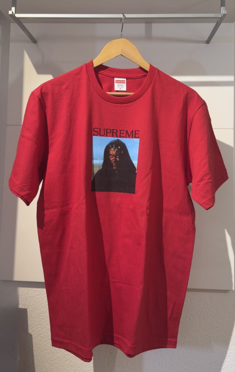 Supreme T-shirt: Supreme Sith Tee - Medium – Nuovo e nell'imballaggio originale da Horgen venduto da ric_tz6s
