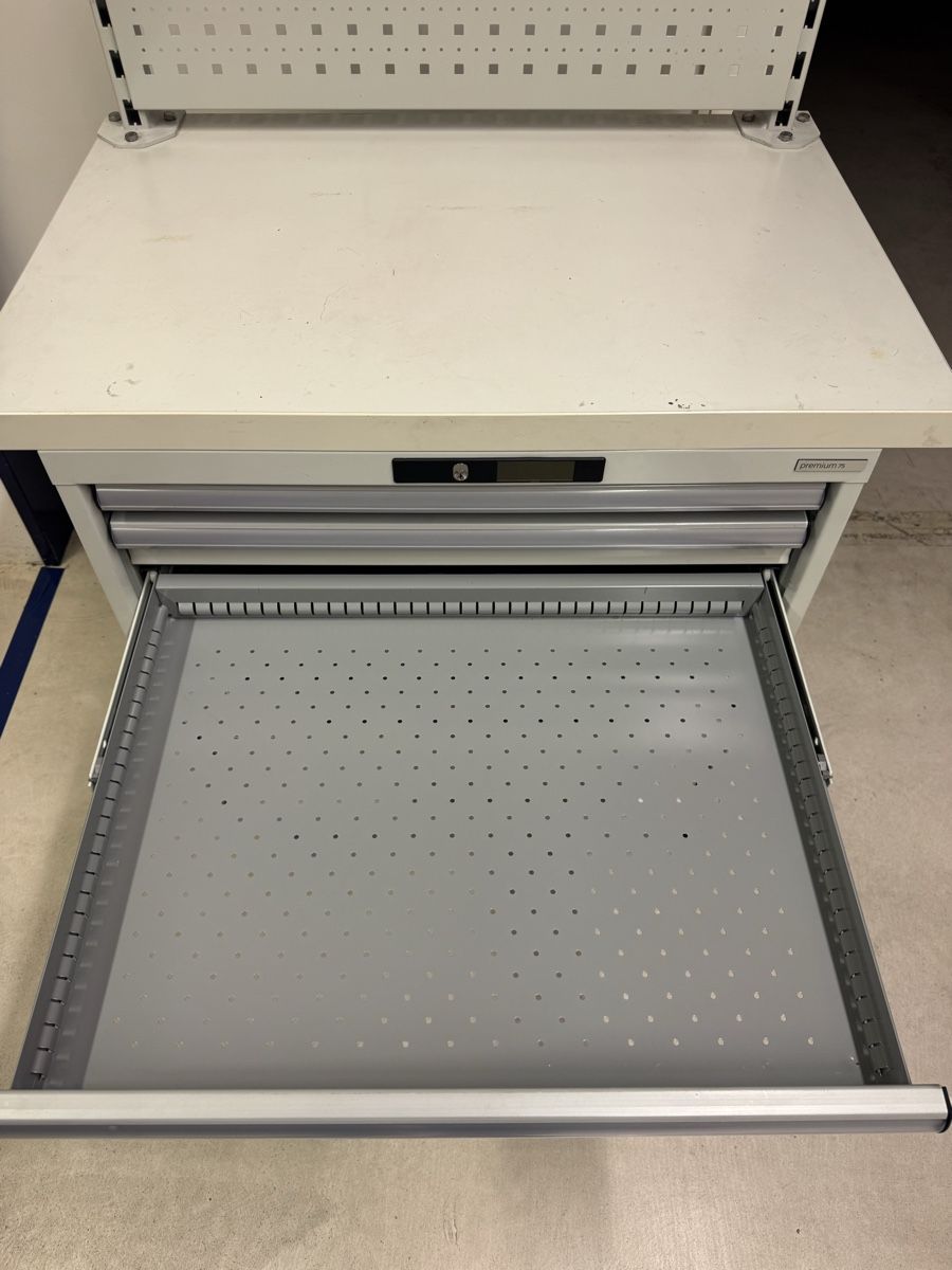 Lista Korpus: Lista, meuble d’atelier – Gebraucht aus Aarberg von SNMachines 3