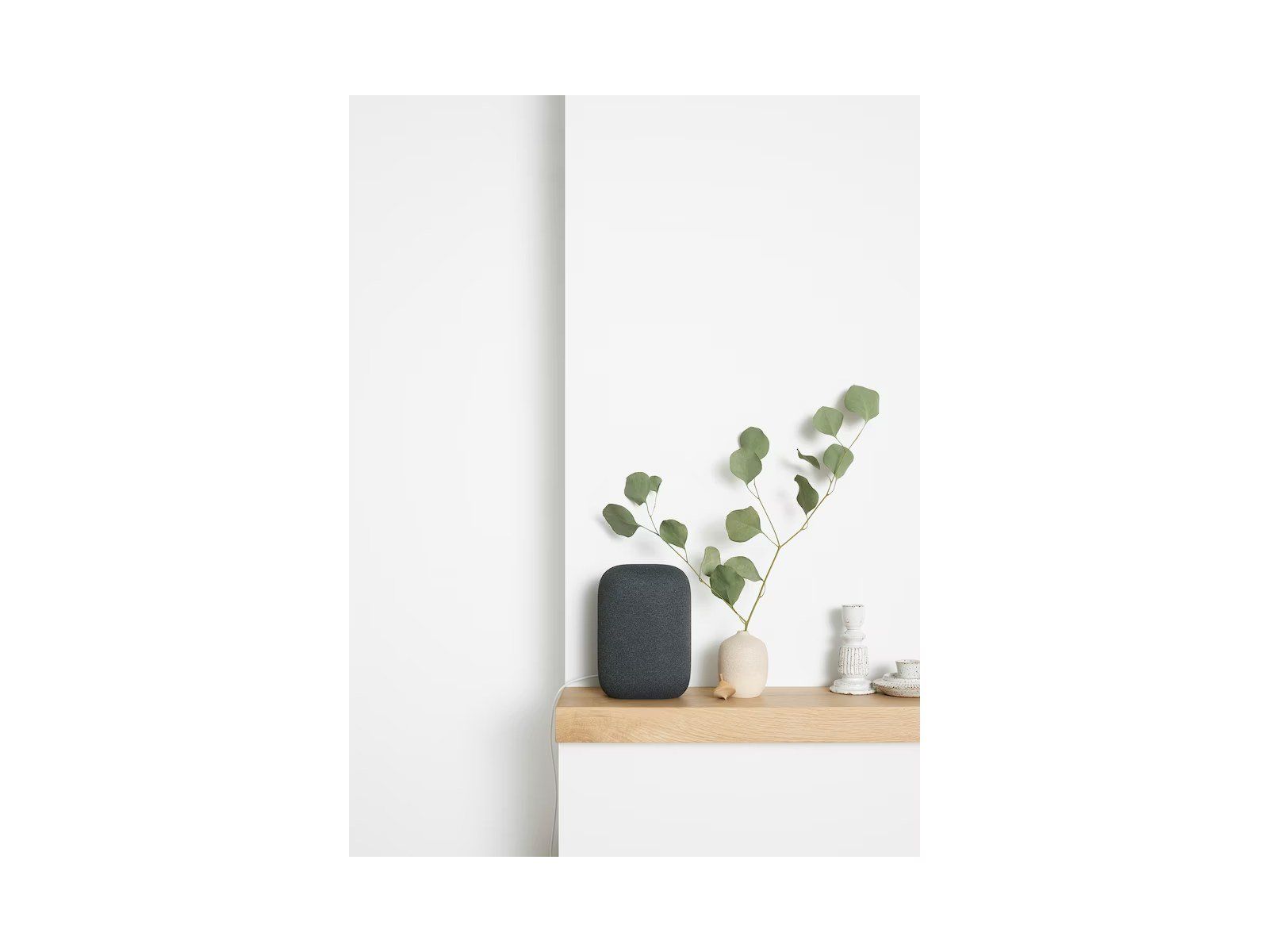 Google Lautsprecher: Google Nest Audio gris clair GXCA6 + alimentation – Gebraucht aus Fribourg von guilhem63 3