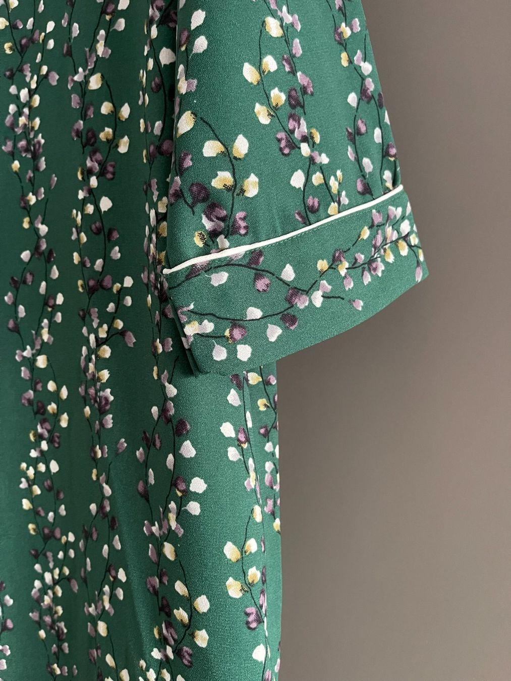 Only Vestiti: ONLY Kleid, Gr. 36, Grün mit Blumenmuster – Usato da Rheineck venduto da FGeissler 2