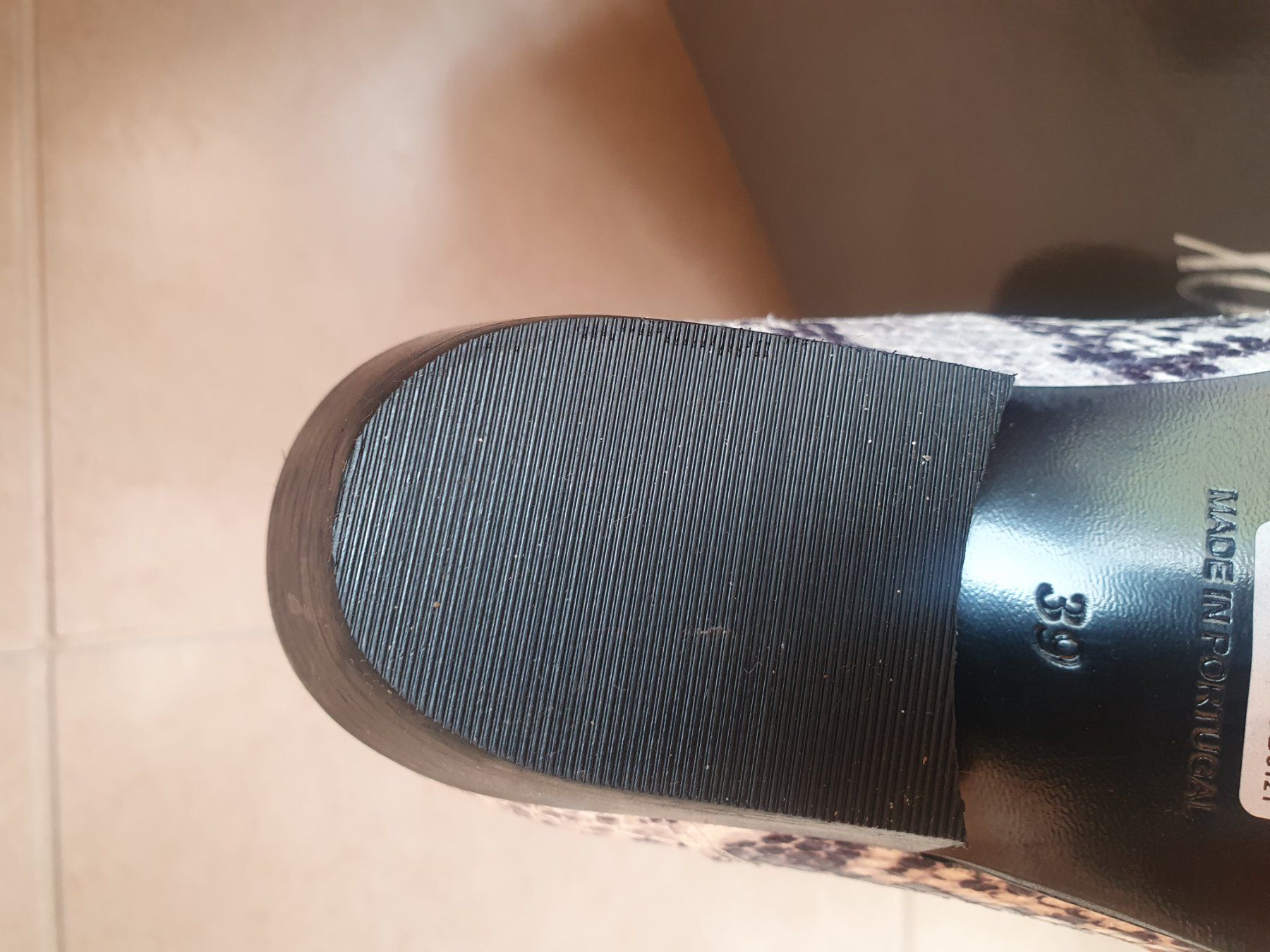 Scarpe da donna: Bottines – Nuovo (secondo la descrizione) da Corbeyrier venduto da Lalaland99 2