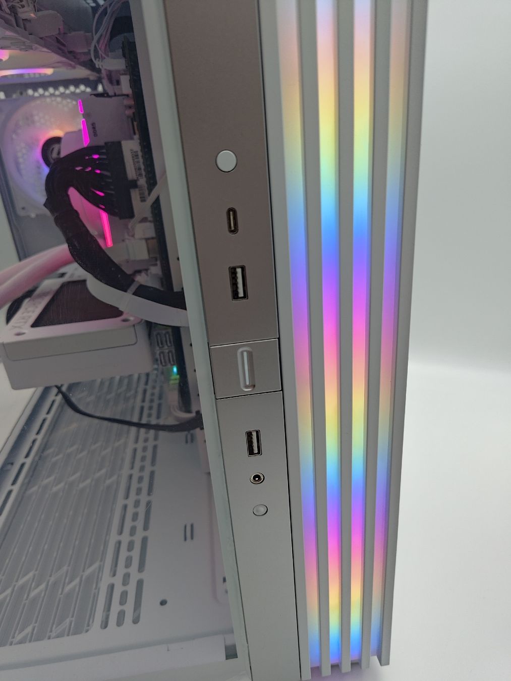 PCs: Pc gaming blanc neuf  – Neu (gemäss Beschreibung) aus Courtemaîche von Atelier.tech 3