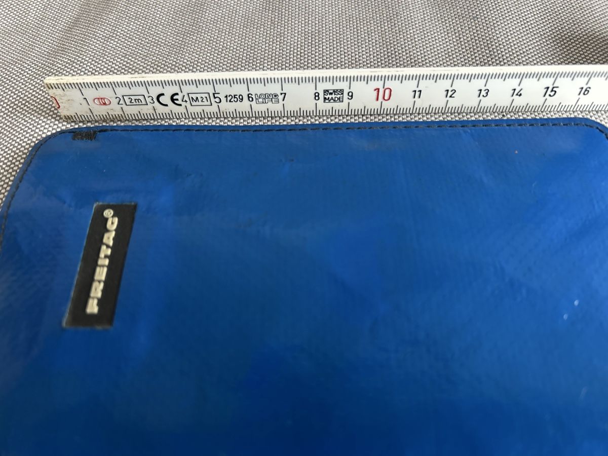 Freitag Altro in  Abbigliamento & Accessori: Freitag étuis SET – Usato da Delémont venduto da Fleurou2025 3