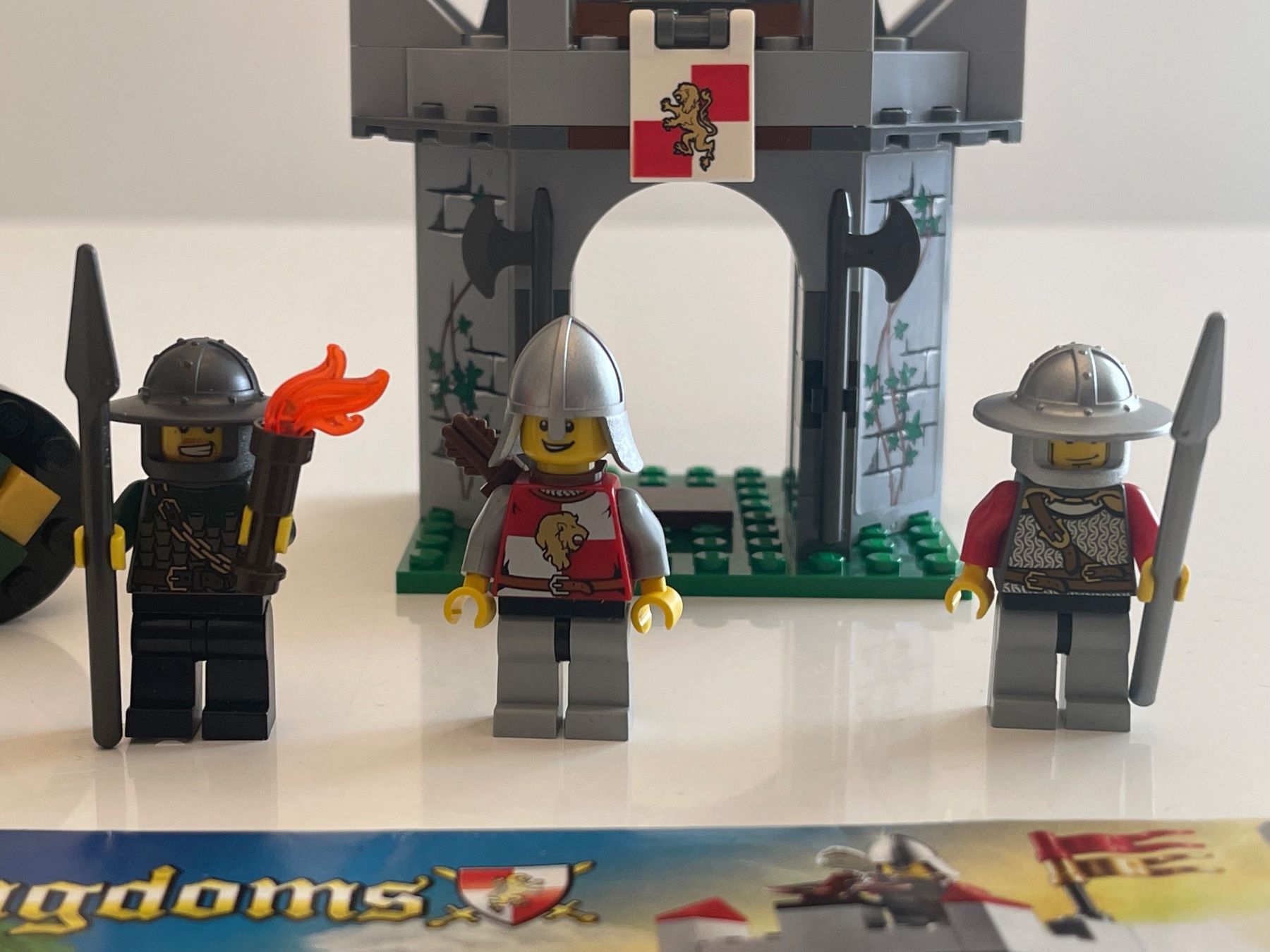 Lego Kit di costruzioni: Lego Castle 7948 Outpost Attack / Aussenposten - KINGDOMS – Usato da Burgdorf venduto da Pistar 5