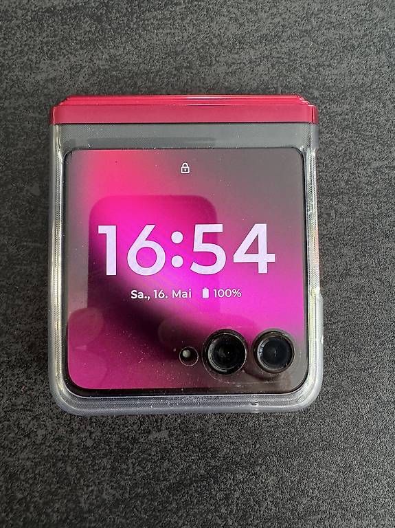 Motorola Telefoni cellulari / Smartphones: Motorola Razr 40 Ultra – Usato da Holzhäusern ZG venduto da Promaf