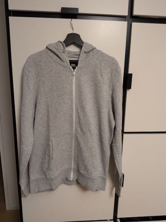Kapuzenjacke Clockhouse grau Grösse XL guter Zustand