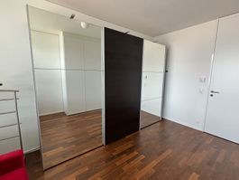Schrank Design Interio, mit Schiebetüren