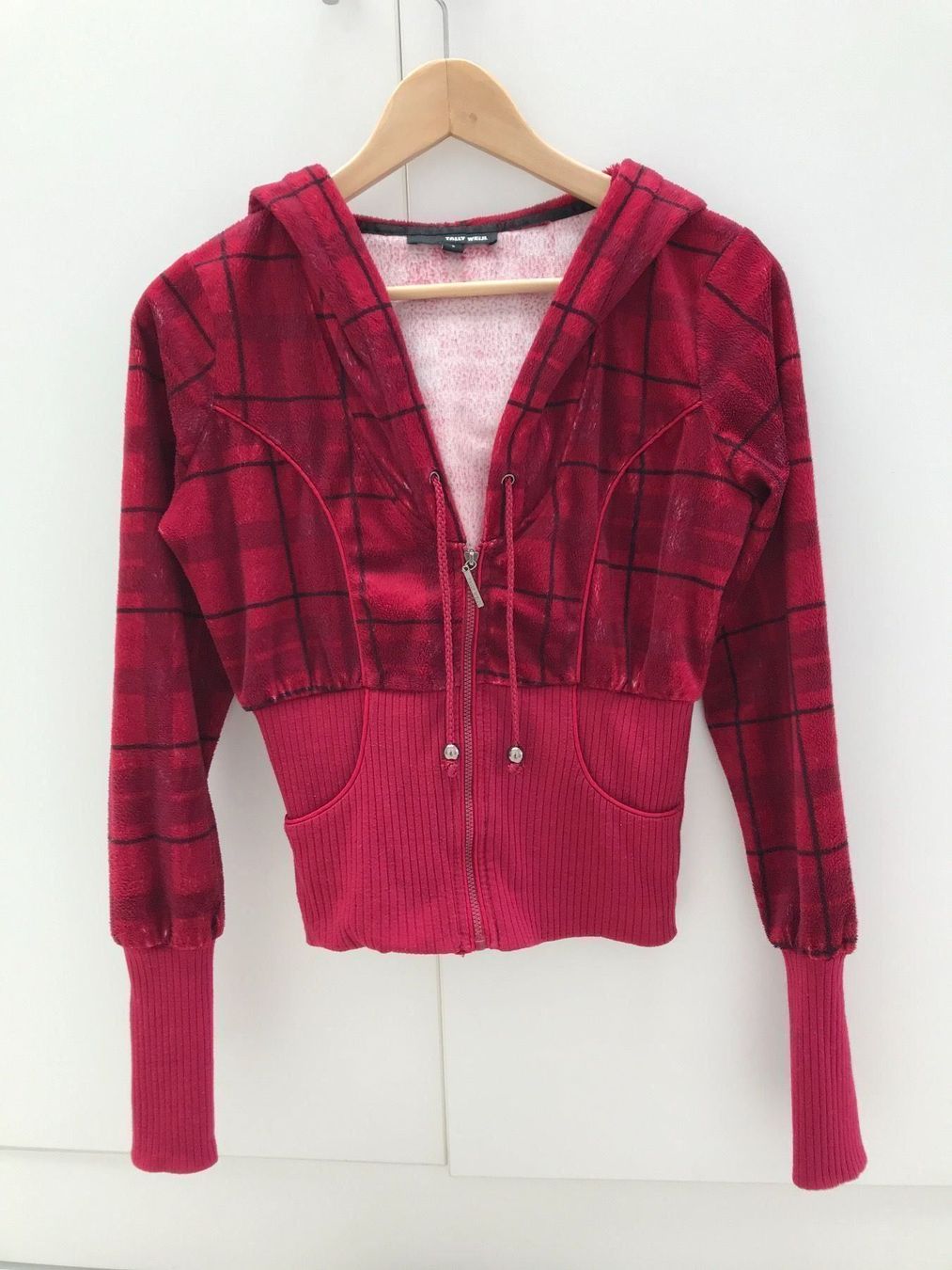 Maglioni & Felpe: Jacke/Pullover weinrot Gr.S – Usato da Wädenswil venduto da JJ15