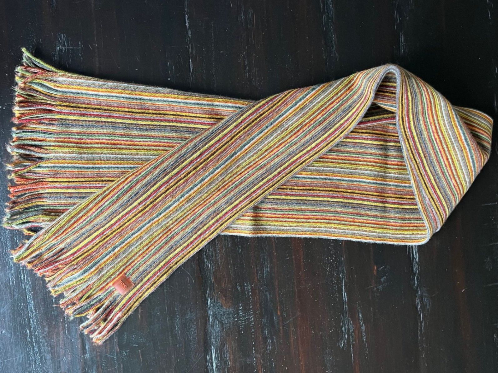 Hugo Boss Foulard & Sciarpe: Hugo BOSS Schal – Usato da Cham venduto da SPORTSMOTION 7