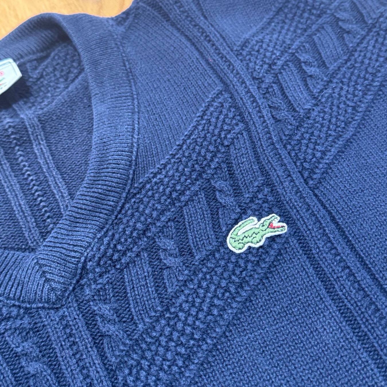 Lacoste Maglioni & Felpe: Lacoste vintage knitted sweatshirt retro strickpullover 90s – Usato da St. Gallen venduto da sourced_limited 1