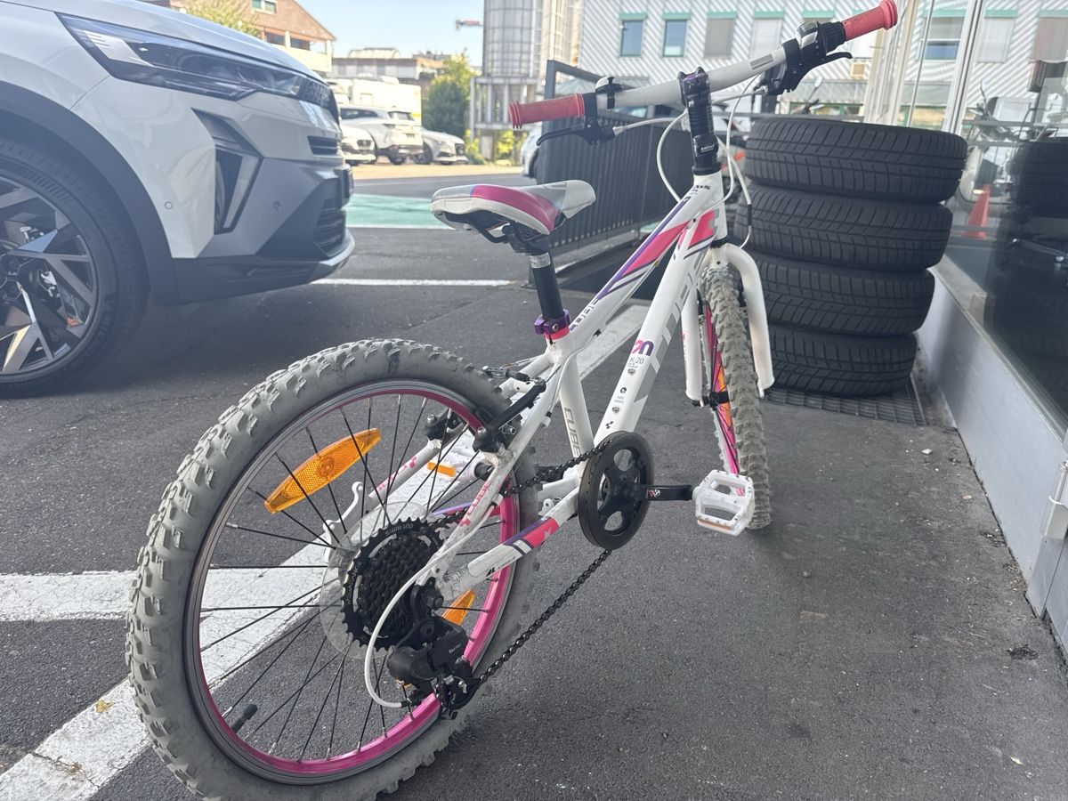 Cube Biciclette: Kinderfahrrad Cube weiss pink gebraucht – Usato da Regensdorf venduto da Autofrank-AG 4