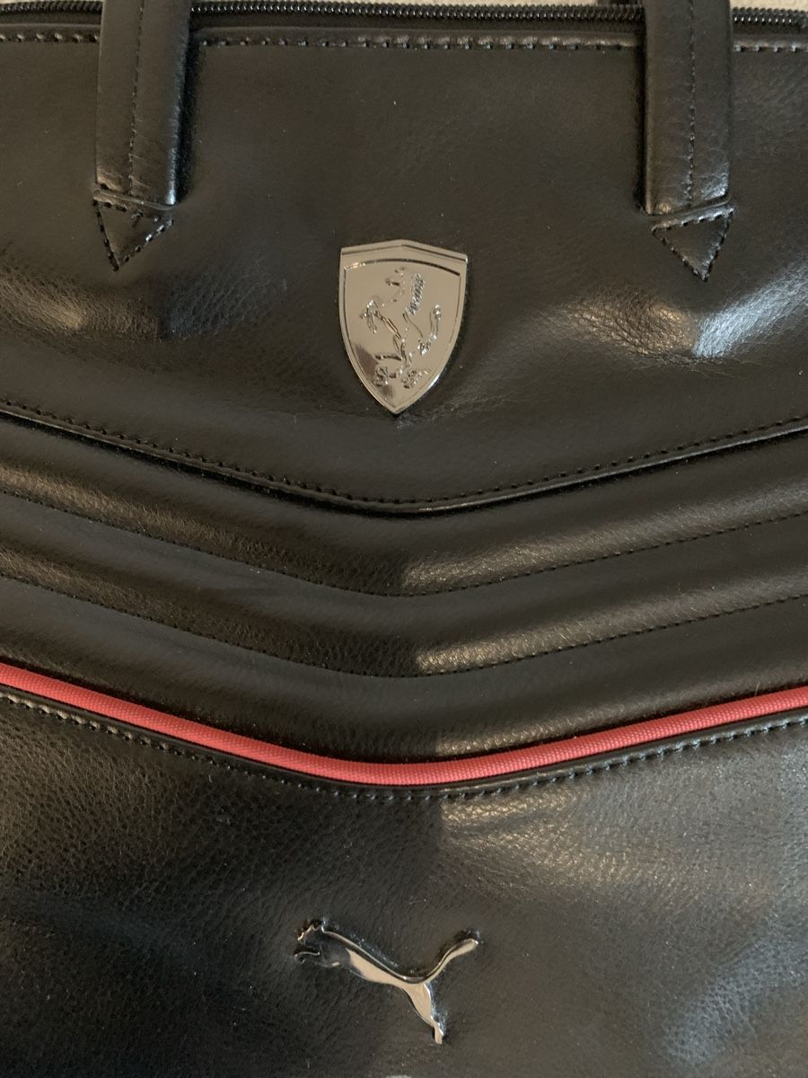 Puma Sacs femmes: Ferrari Handtasche von Puma – D'occasion à Niederteufen par Marc_sg 2