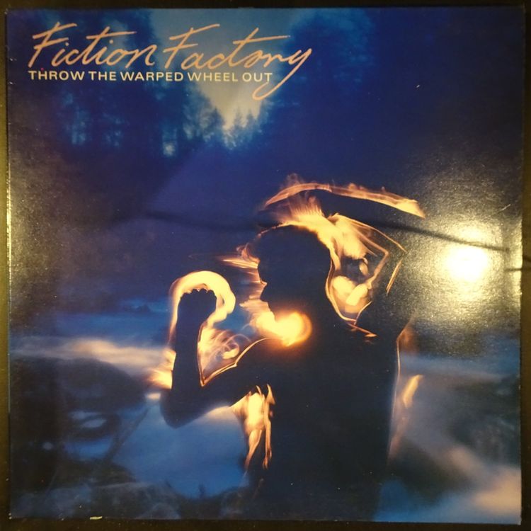 fiction-factory-throw-the-warped-wheel-out-ex-ex-gebraucht-in-muhen