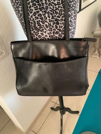 Grosse Ledertasche in sehr gutem Zustand