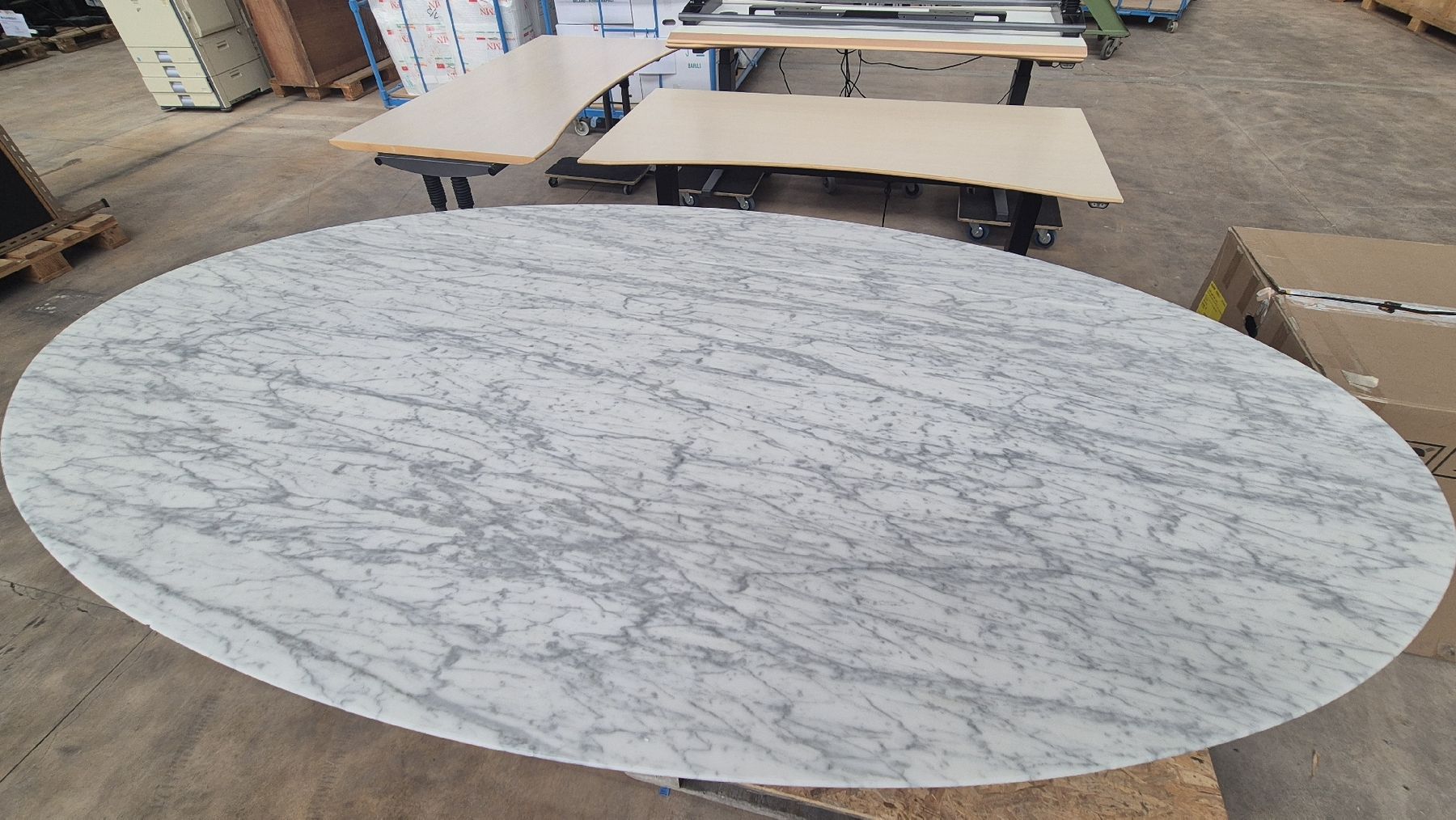 Knoll Tavoli: Designer Esstisch von Knoll-Saarinen  – Usato da Siebnen venduto da Nihadsson 1